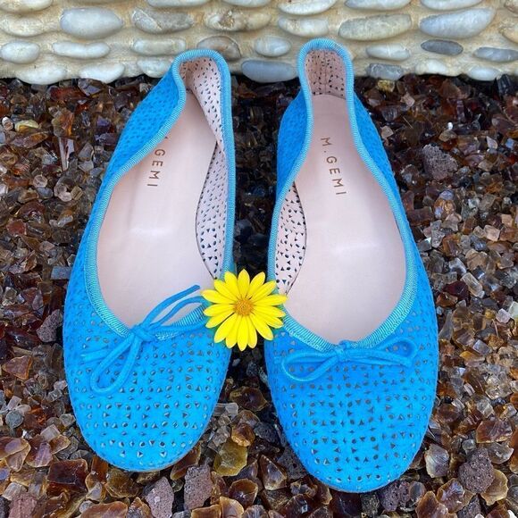 M Gemi Marine Blue Leather Suede Open Weave Ballet Flats. Size 39.5 (8.5) EUC! - Picture 1 of 10